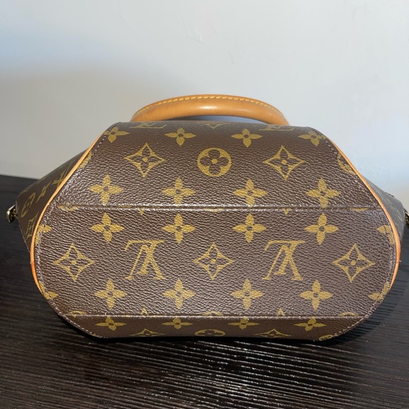 RARE 👜LV ELIPSE MONOGRAM👜 - Picture 7 of 14